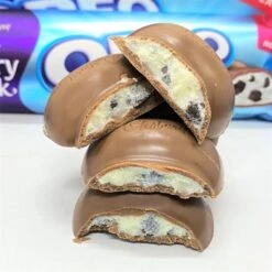 Cadbury Dairy Milk Oreo(Cadbury Dairy Milk Oreo) -Tasty Candy Hub IMG 7434